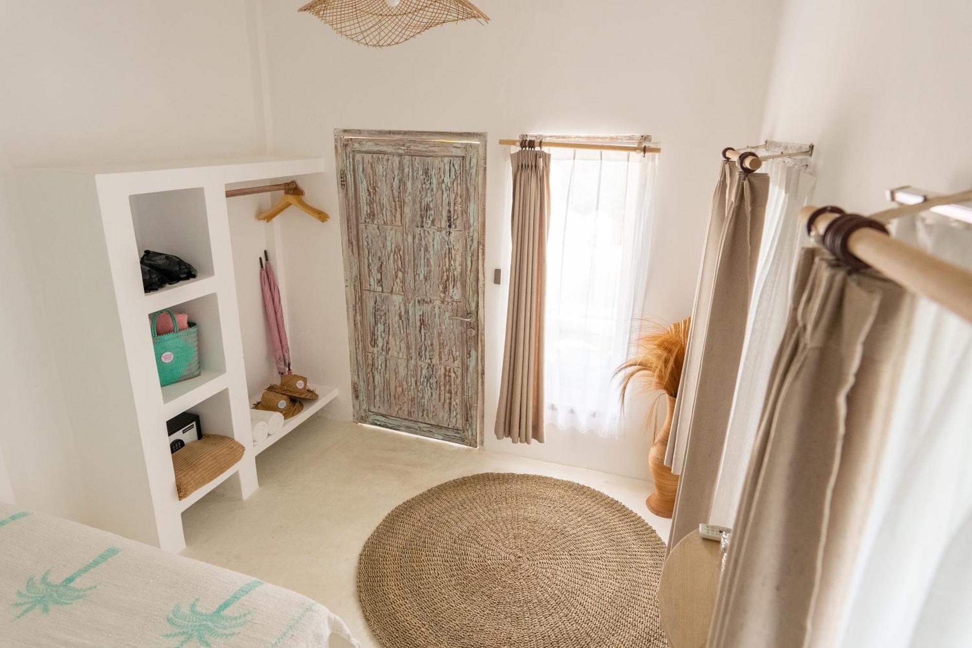 La Isla Bonita Gili Air Hotel ภายนอก รูปภาพ