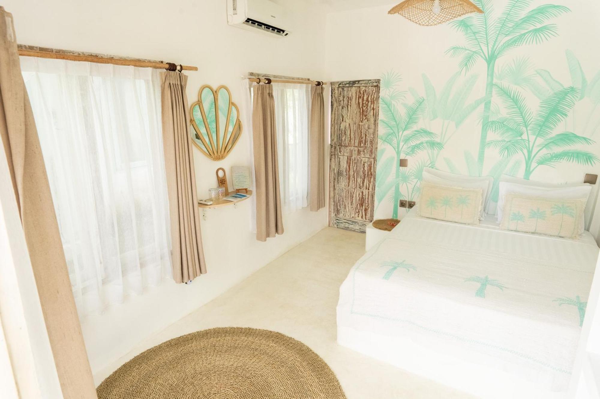 La Isla Bonita Gili Air Hotel ภายนอก รูปภาพ